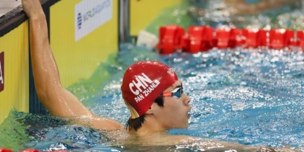 333体育|电竞-官方网站-潘展乐最后50米超三人夺冠 凭实力证明短池也能飞