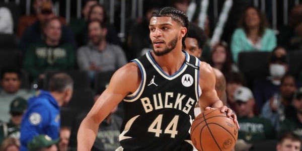 333体育|电竞-官方网站-曝雄鹿需为签萨纳西斯腾出名额 小杰克逊可能被裁掉