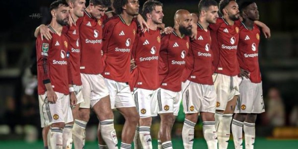 333体育|电竞-官方网站-曼联VS伯恩利前瞻：耻辱出局后冲英超首胜！谢什科能否打入首球？