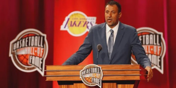 333体育|电竞-官方网站-迪瓦茨愿重回过去，倾尽所有选择东契奇！