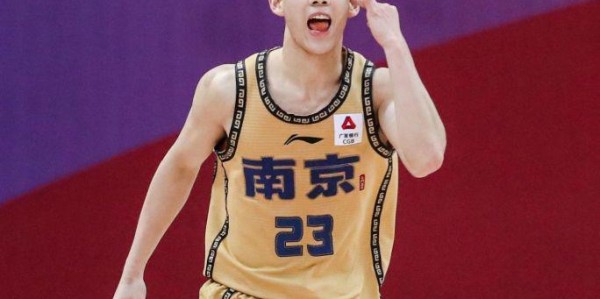 亚洲后卫真难立足NBA！河村都失业，林葳如今打夏联碰壁不奇怪